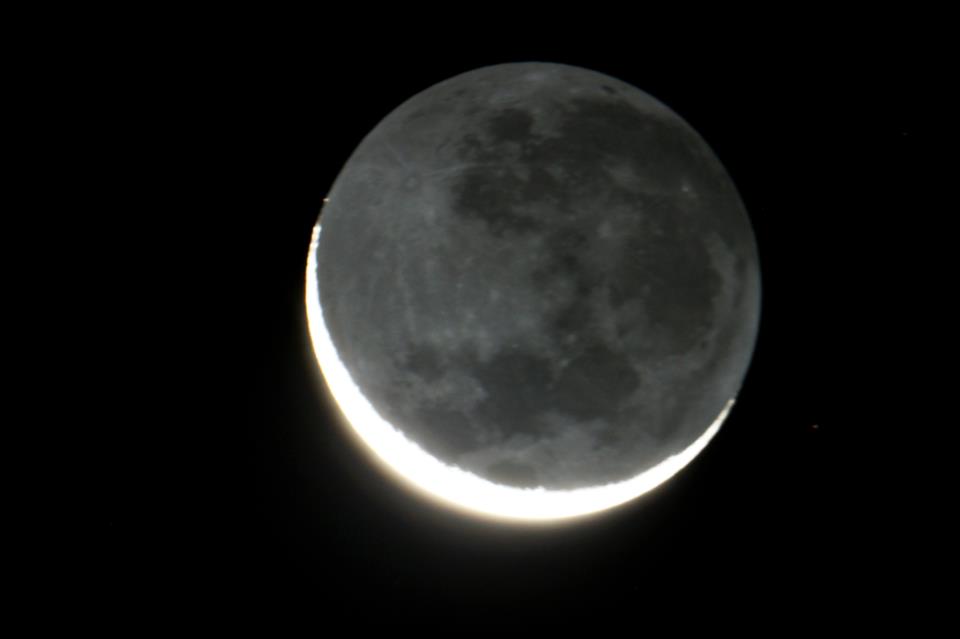 lune cendrée 12 avril 2013