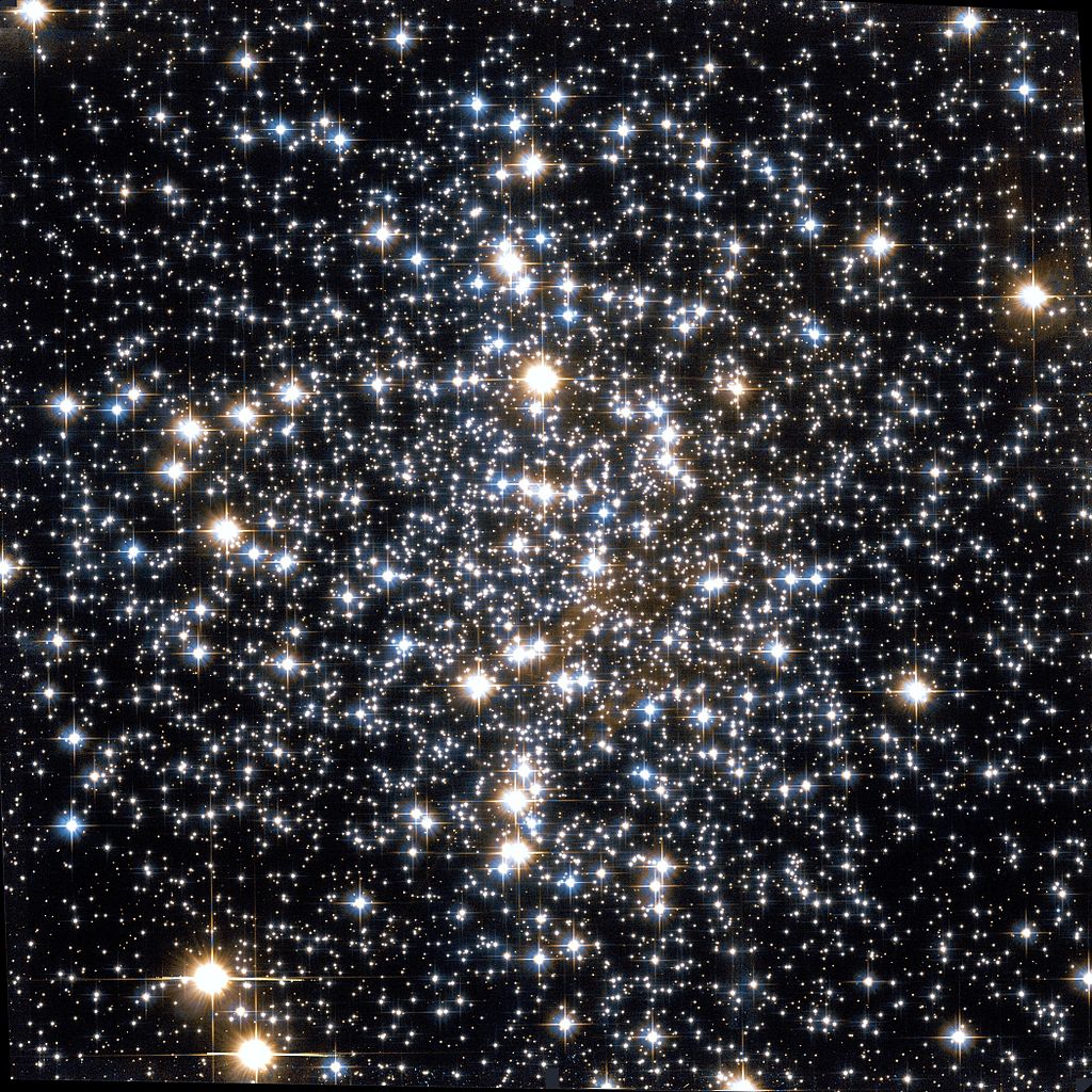 1024px messier 4 hubble wikisky