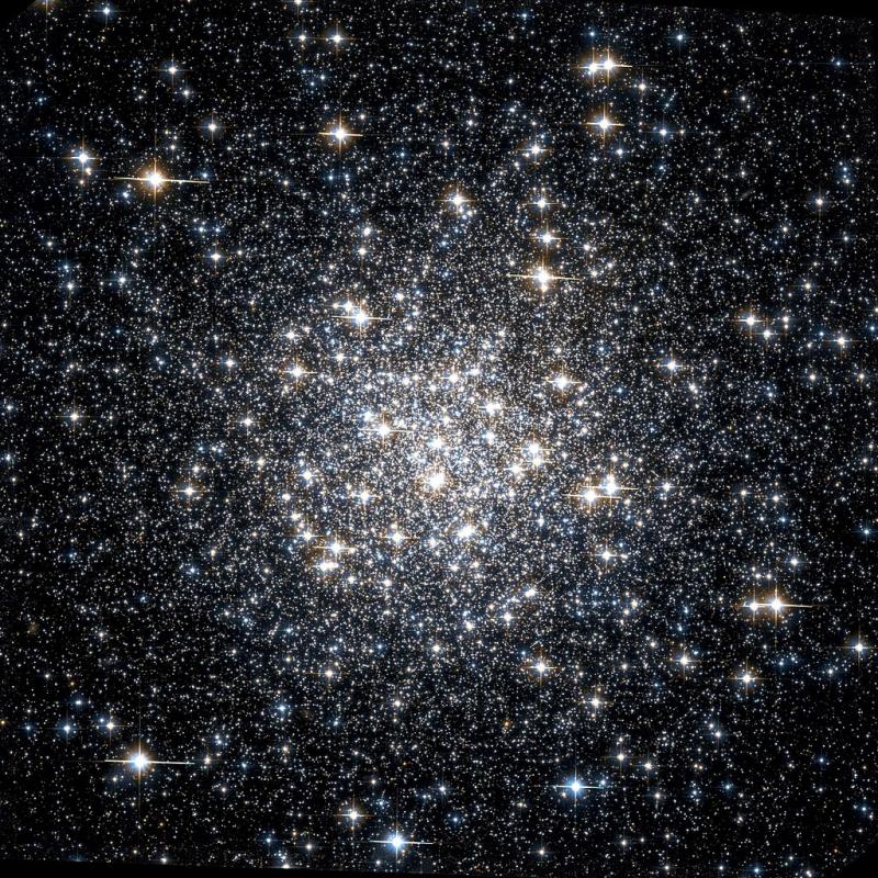1024px messier 56 hubble wikisky