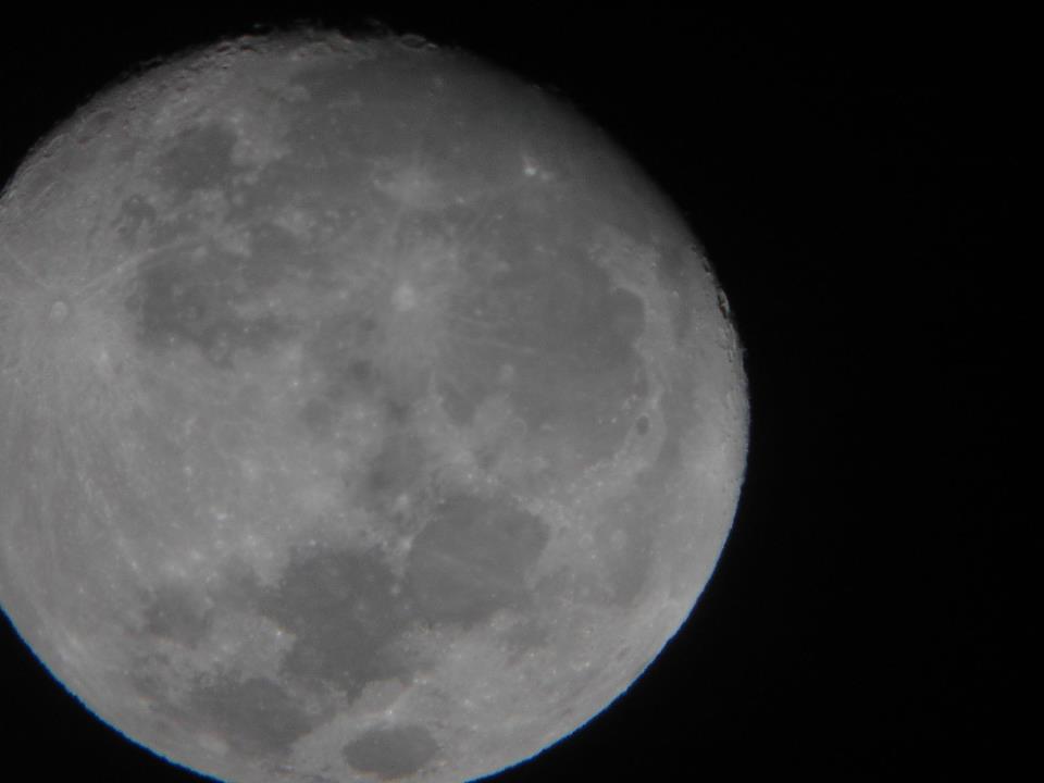 Lune 3 prise à Eguson